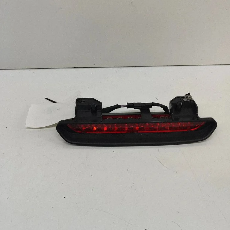 Third/center stoplight 95031492 – Chevrolet Orlando (2011-)