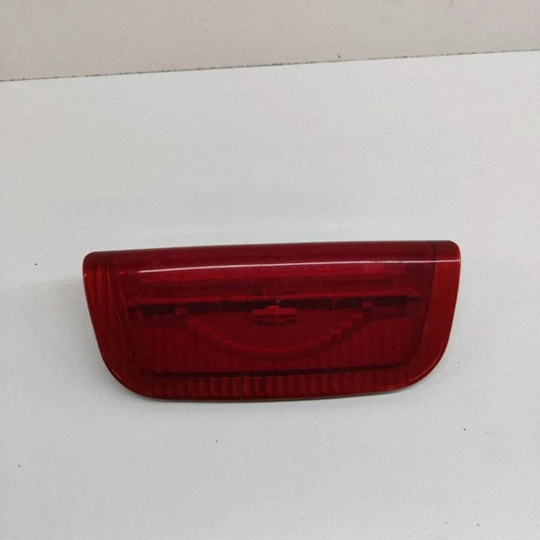 Third/center stoplight 26590BV80A