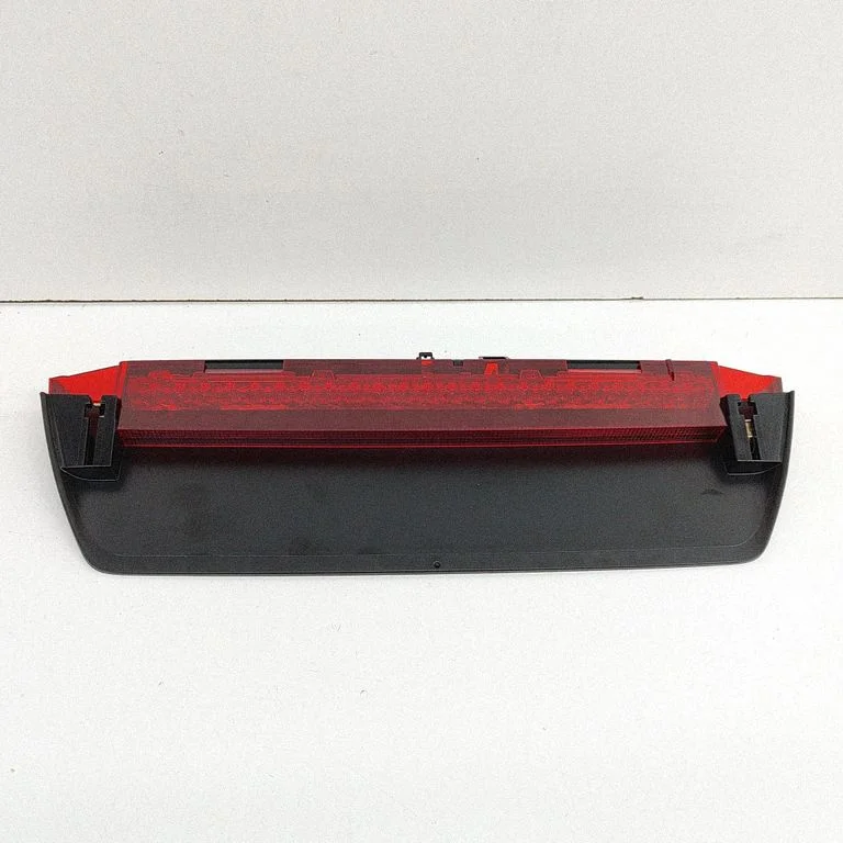 Papildu stopgaismas lukturis 3G5945087A