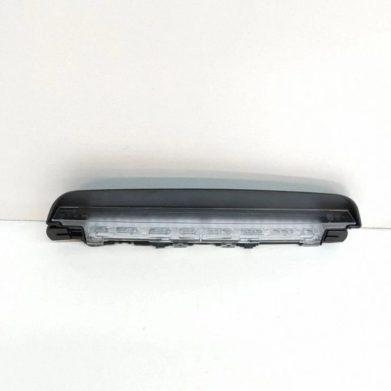 Third/center stoplight – BMW 5 Series G30 G31 G38 (2016-)