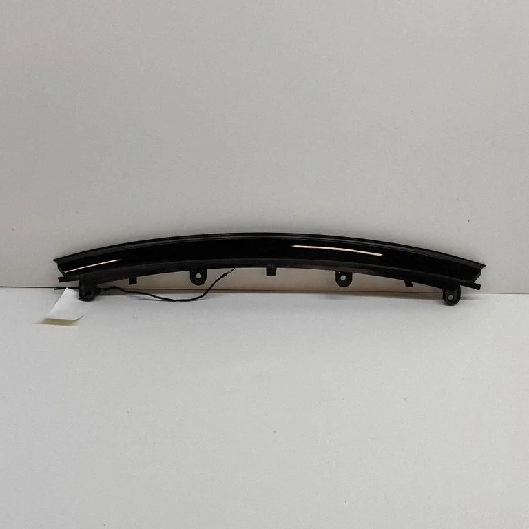 Papildu stopgaismas lukturis J9D313A613