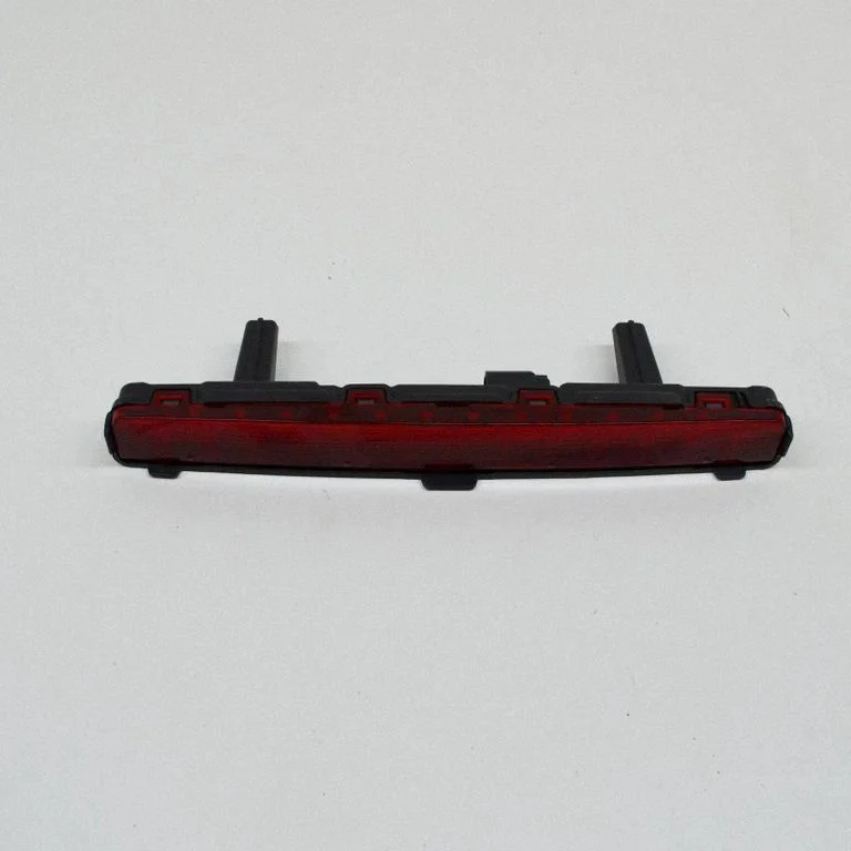 Third/center stoplight GHK151580 – Mazda 6 (2008-2013)