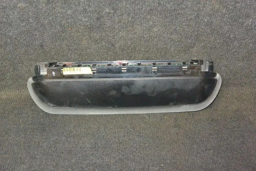 Papildu stopgaismas lukturis – BMW 3. sērija E92 E93 (2005-2014)