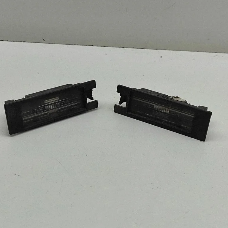 Number plate light 20944894 – Opel Ampera (2011-)