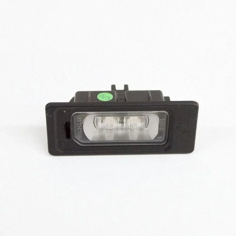 Numura zīmes apgaismojums 4G0943021