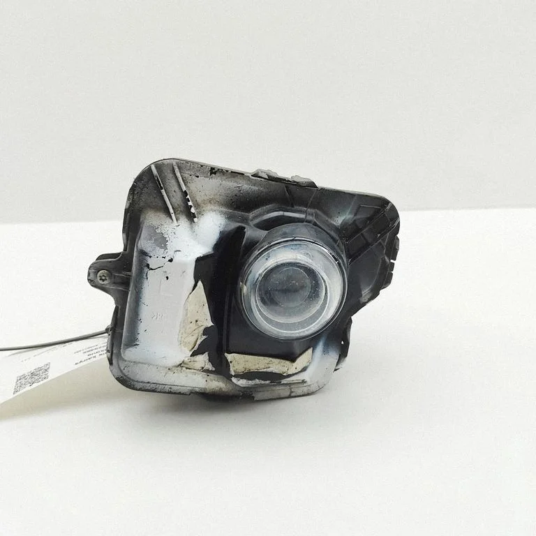 Front fog light 8122153310