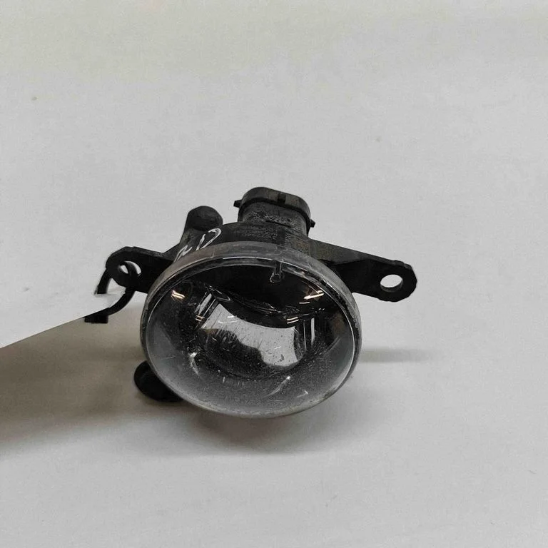 Priekšējais miglas lukturis 31677940