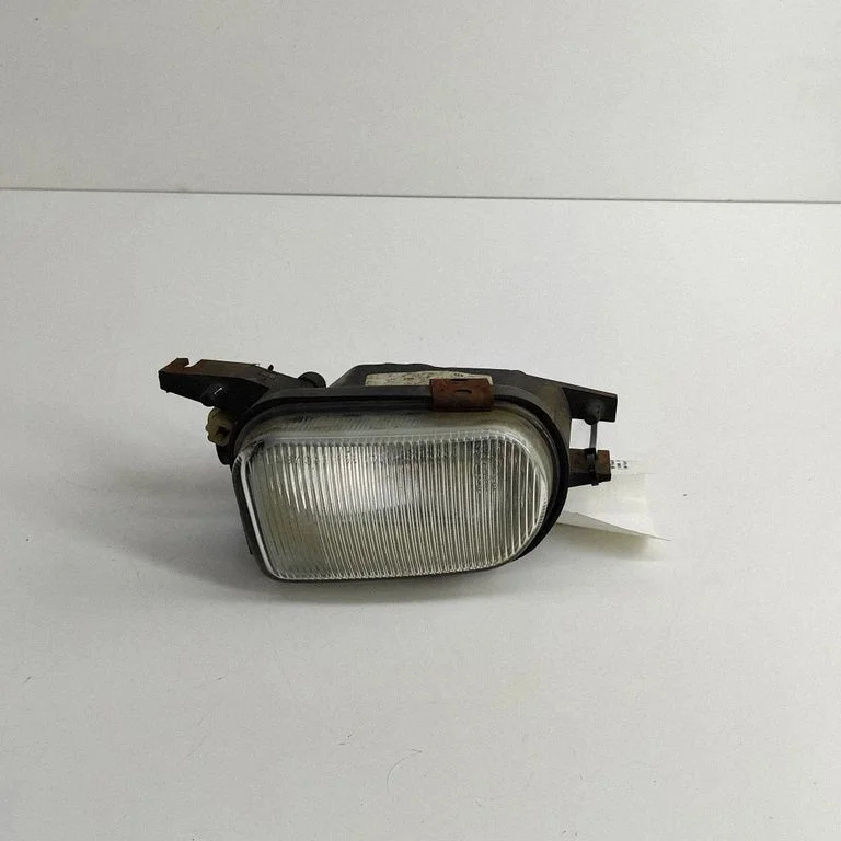 Priekšējais miglas lukturis A2158200556
