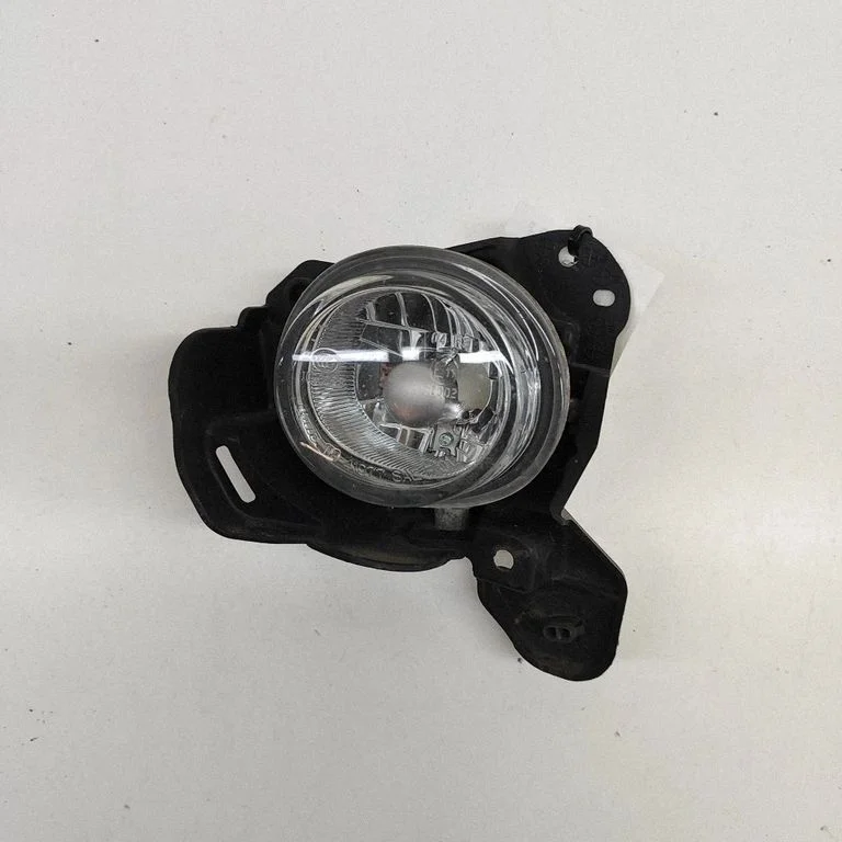 Priekšējais miglas lukturis TK2151690A