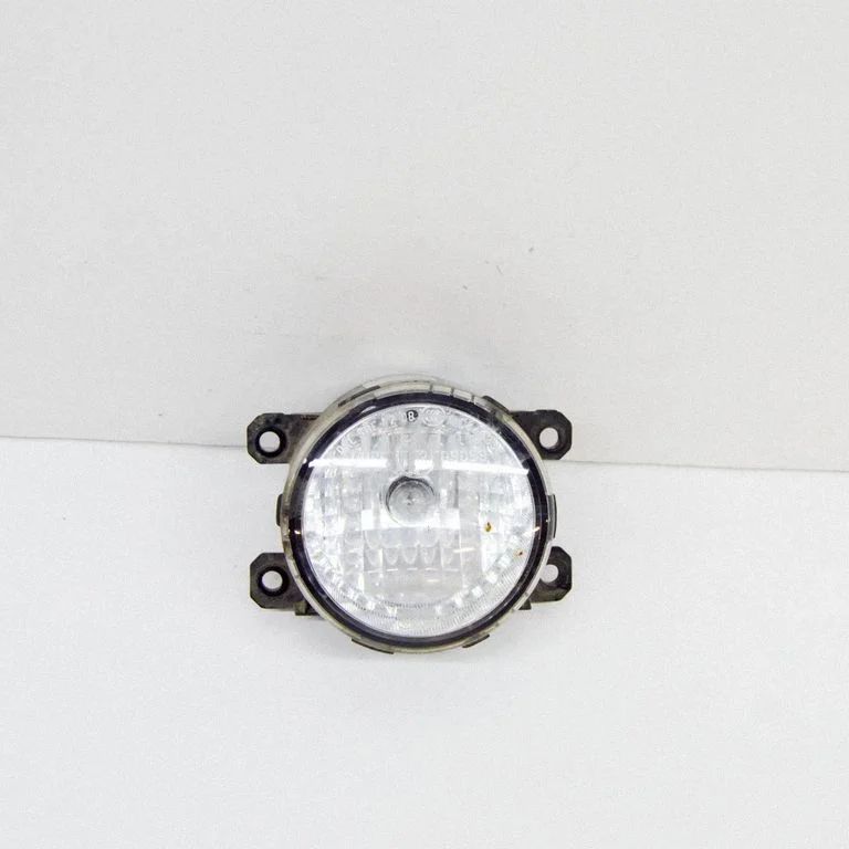 Priekšējais miglas lukturis 266006117R