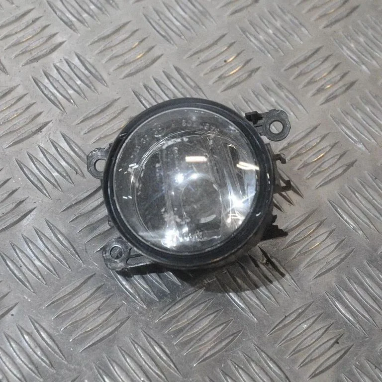 Halogen przedni – Suzuki Swift I (2004-2010), lewa