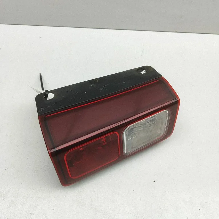 Lampa przeciwmgielna tylna 93459784 – Fiat Talento (2016-)