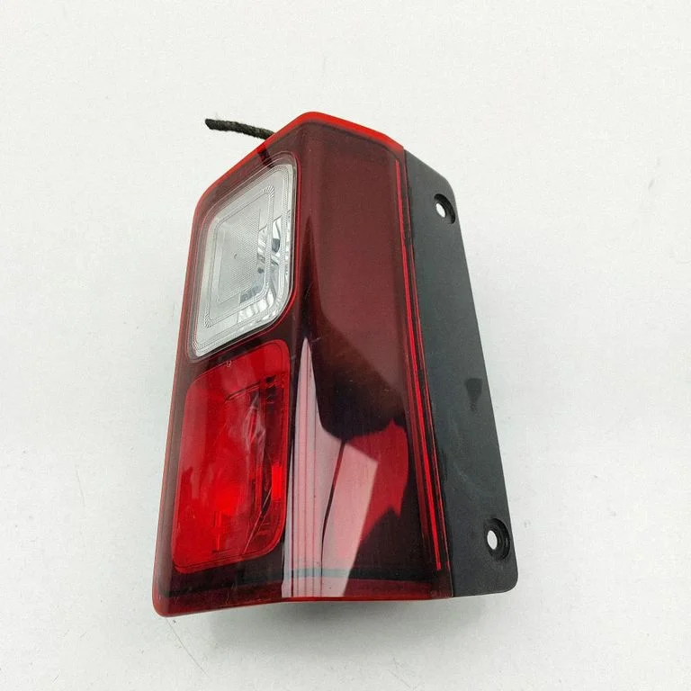 Aizmugurējais miglas lukturis 265549399R