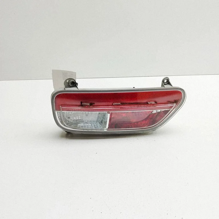 Rear fog light 92406A2700 – KIA Ceed (2012-2018)