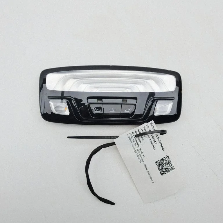 Front seat light 7910818