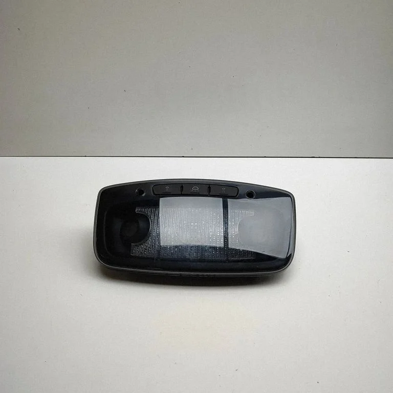 Lampka przednich siedzeń 08858150
