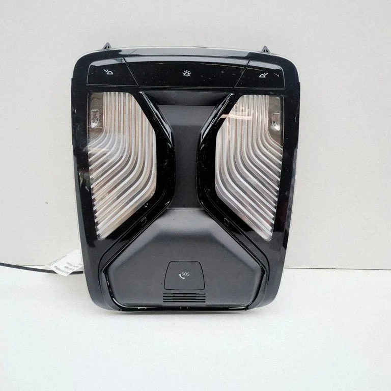 Front seat light 5B6C5F7