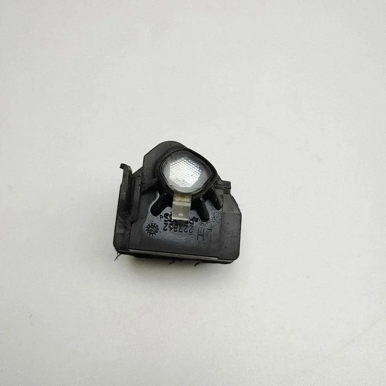 Front seat light – BMW iX3 G08 (2020-)