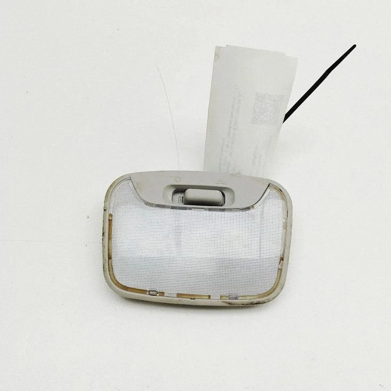 Front seat light – Mitsubishi L200 (2015-)