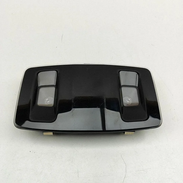 Front seat light 8136048170