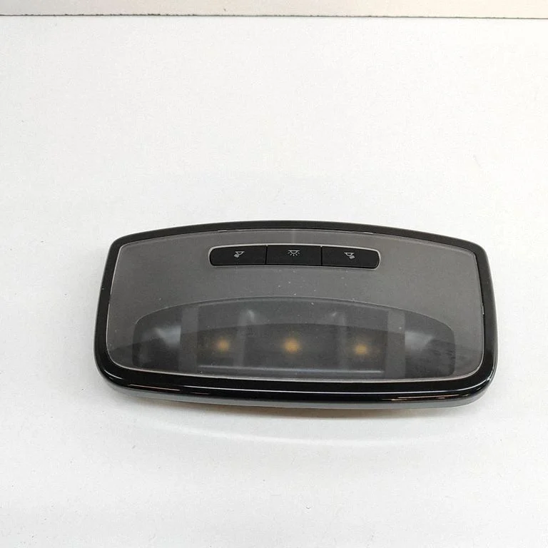 Esiistmete valgustustuli 670110916 – Maserati Ghibli (2013-)