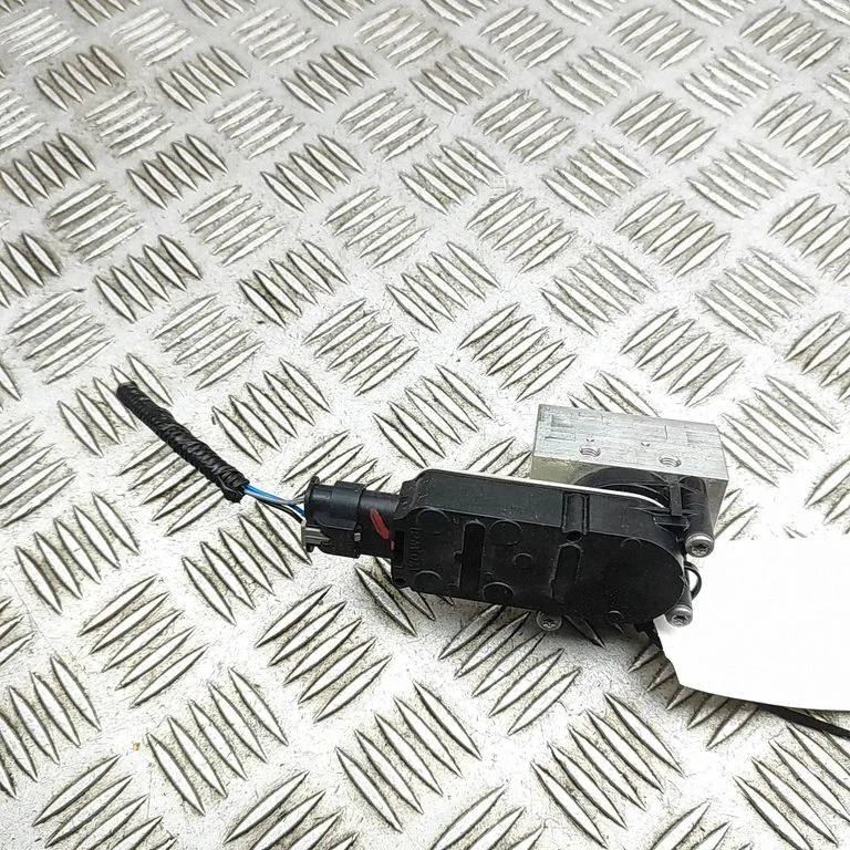 Air conditioning (A/C) expansion valve EA360CEE1A