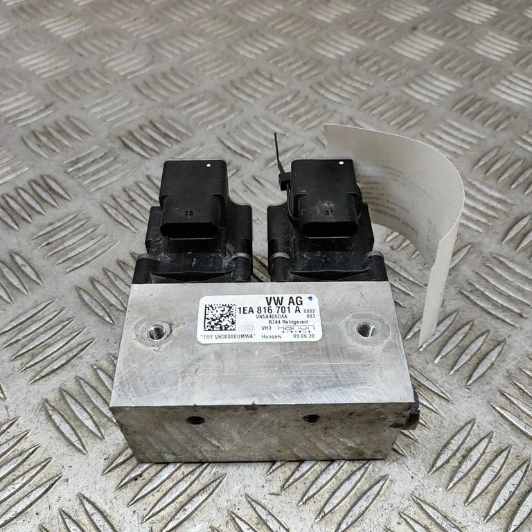 Air conditioning (A/C) expansion valve 1EA816701A