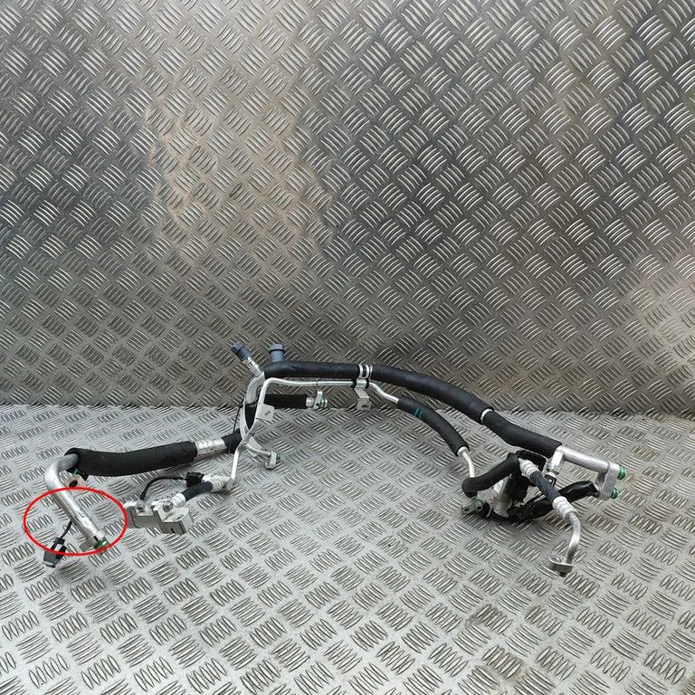 Air conditioning (A/C) pipe/hose 80009348