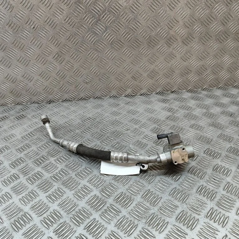 Air conditioning (A/C) pipe/hose 9292573