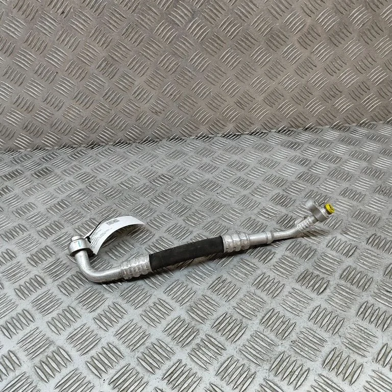 Air conditioning (A/C) pipe/hose 9291145