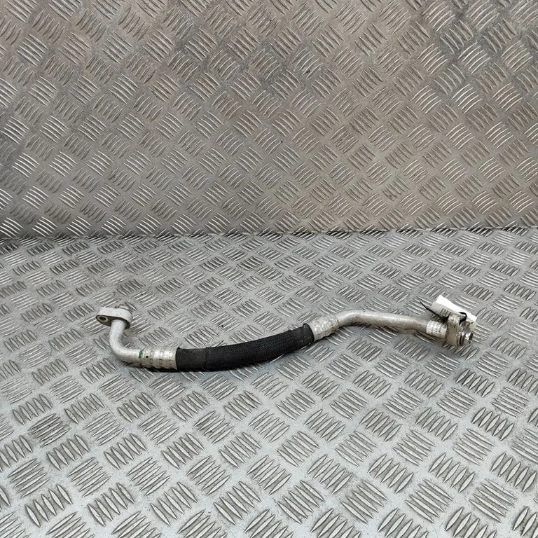 Air conditioning (A/C) pipe/hose 9335484