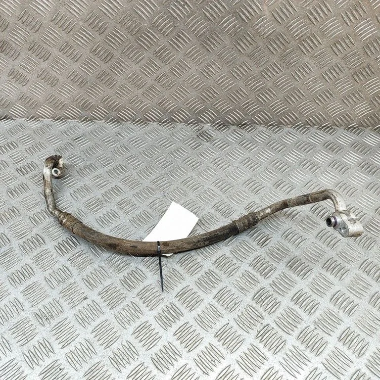Air conditioning (A/C) pipe/hose 7P0820721B