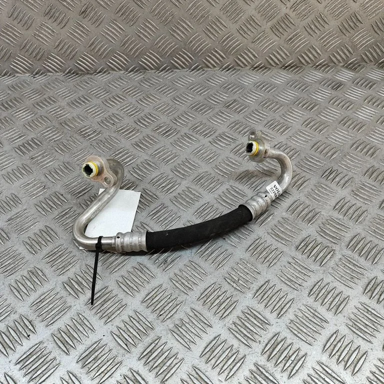 Air conditioning (A/C) pipe/hose – Polestar 2 (2020-)
