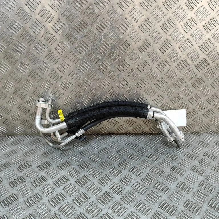 Air conditioning (A/C) pipe/hose – Tesla Model Y (2020-)