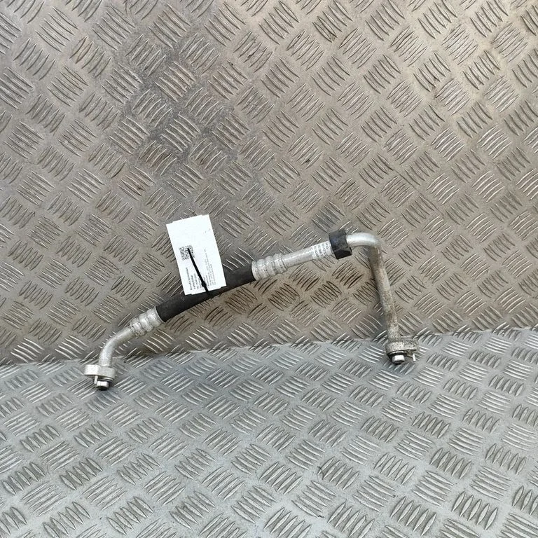 Air conditioning (A/C) pipe/hose – BMW i3 (2013-)