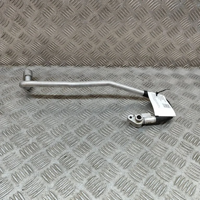 Kliimaseadme toru / voolik 4M1816735F