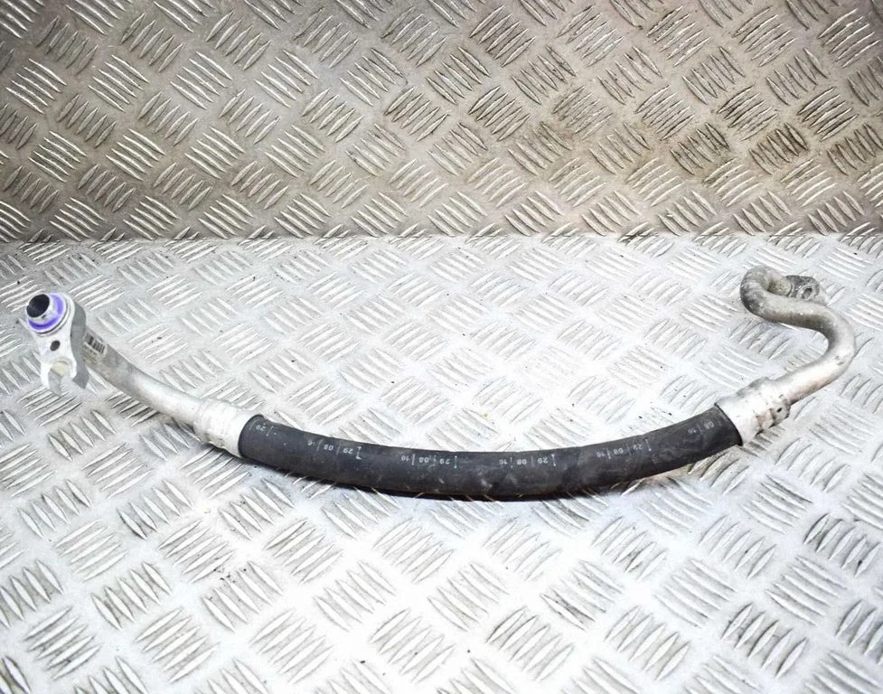 Gaisa kondicioniera caurule (-es)/šļūtene (-es) A2138301900
