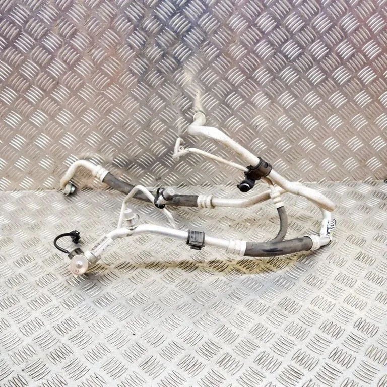 Air conditioning (A/C) pipe/hose – Tesla Model S (2012-)