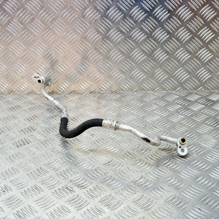 Kliimaseadme toru / voolik – BMW 5-seeria F10 F11 (2009-2016)
