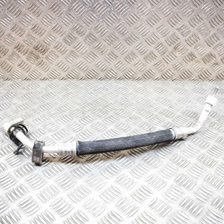 Air conditioning (A/C) pipe/hose – Tesla Model S (2012-)