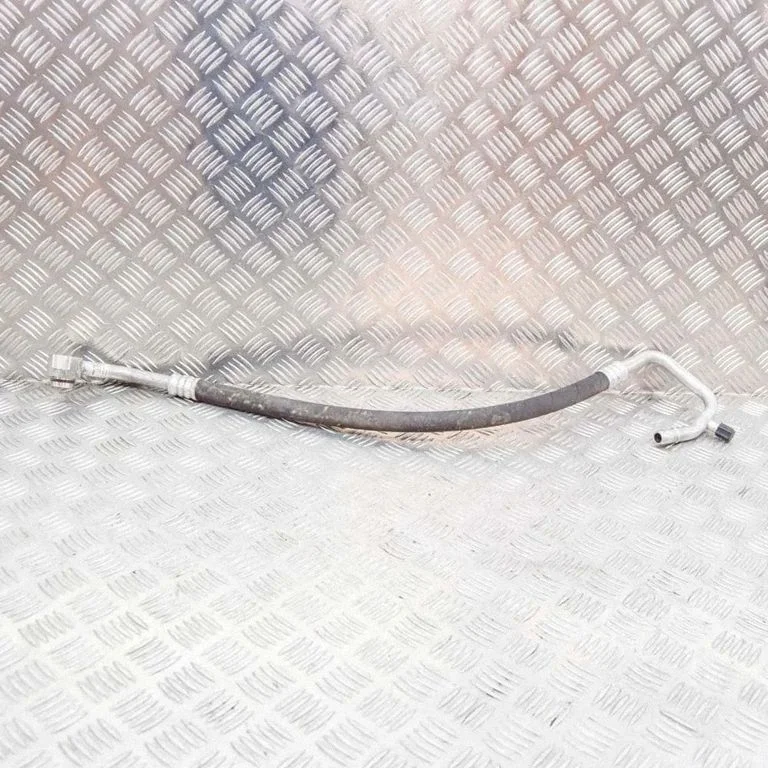 Air conditioning (A/C) pipe/hose – Audi Q5 SQ5 8R (2008-2017)
