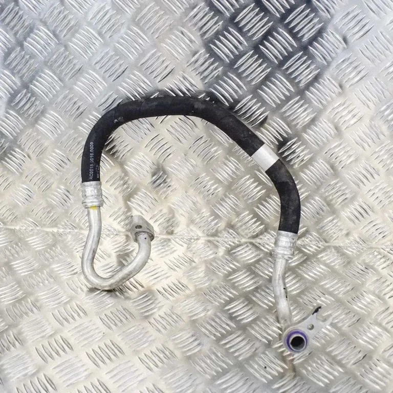 Kliimaseadme toru / voolik – Mercedes-Benz C-klass W205 (2014-2021)