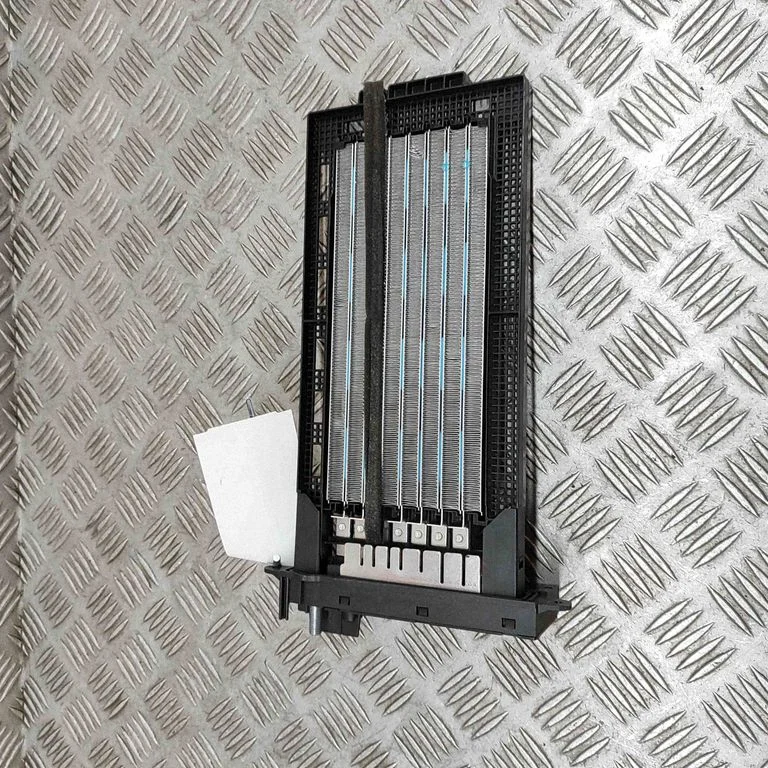 Elektriline salongi küttekeha radiaator GM950001 – Audi Q7 4M (2015-)