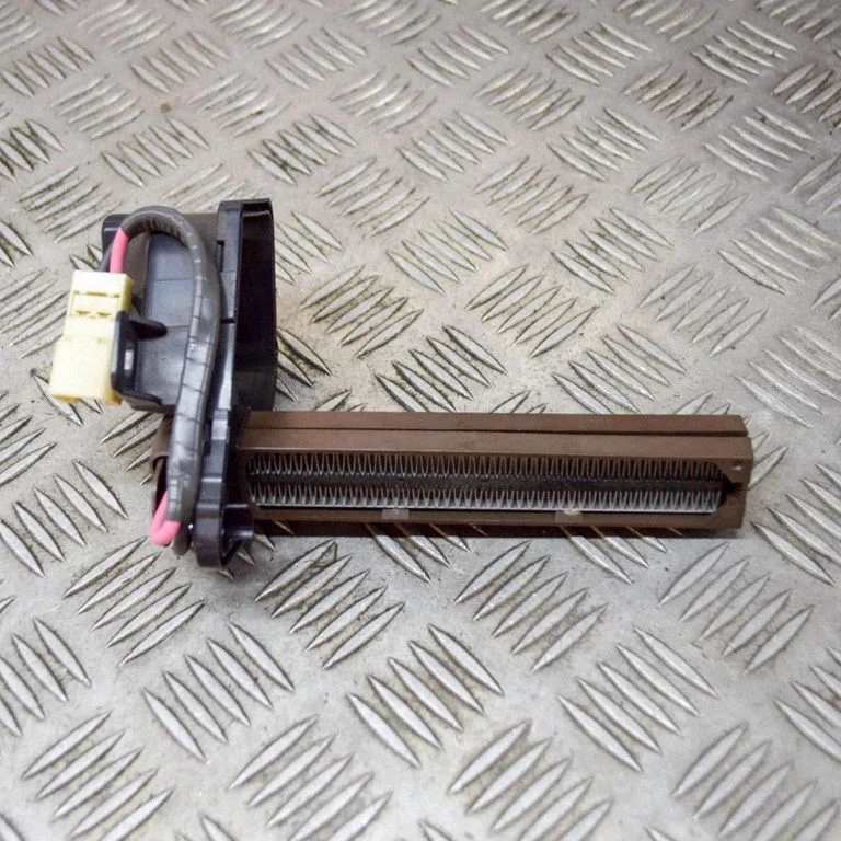 Elektriskais salona krāsniņas radiators 7262DA