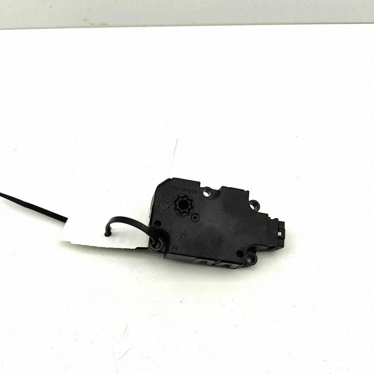 Gaisa aizvara motoriņš/aktuators ZBAT0103D00