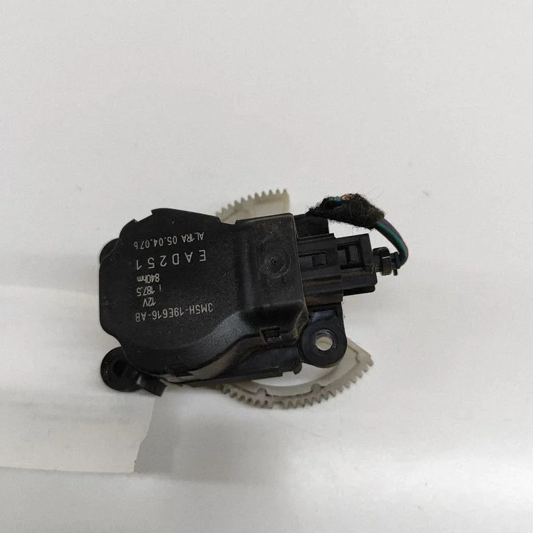 Gaisa aizvara motoriņš/aktuators 3M5H19E616AB