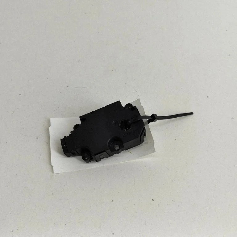 Gaisa aizvara motoriņš/aktuators ZBAT0069D00