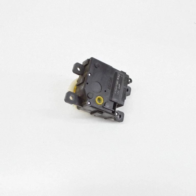 Gaisa aizvara motoriņš/aktuators 0638001981PLS