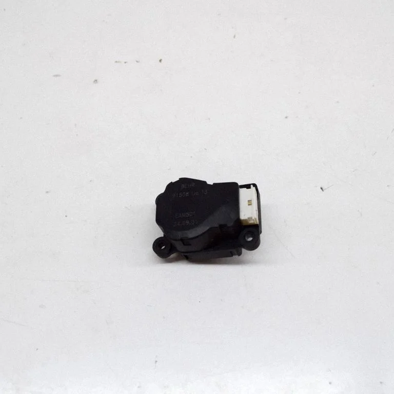 Air flap motor/actuator – Mercedes-Benz S-Class W220 (1998-2006)