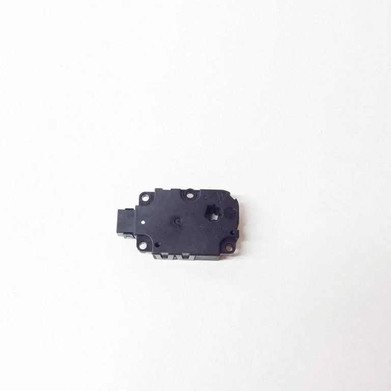 Air flap motor/actuator ZBAT0045D06 – Audi A8 S8 D4 4H (2010-2016)